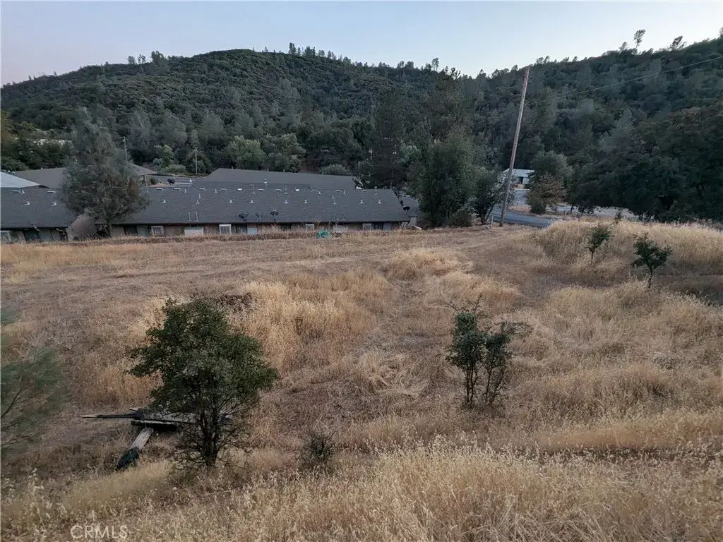 Joe Howard Street, Mariposa
