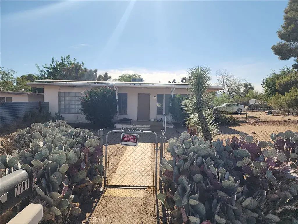 7791 Mariposa Trail, Yucca Valley