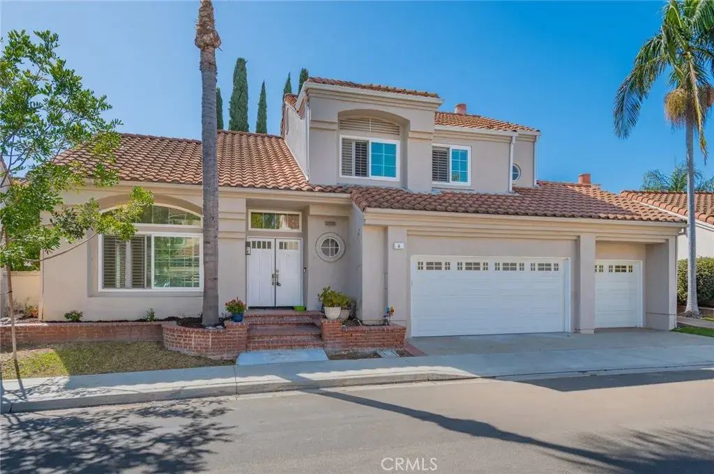 6 Galanto, Irvine