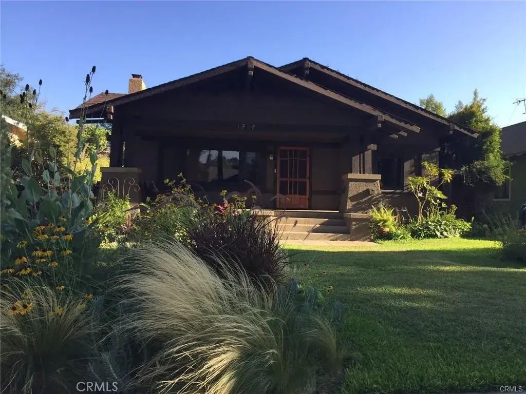 1717 Lyndon, South Pasadena