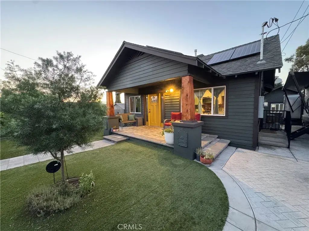 1827 E Citrus, Redlands