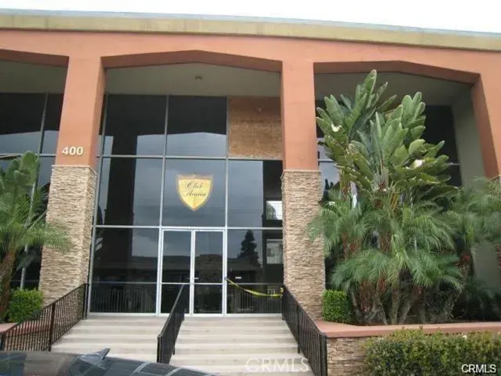 400 N Acacia, Fullerton