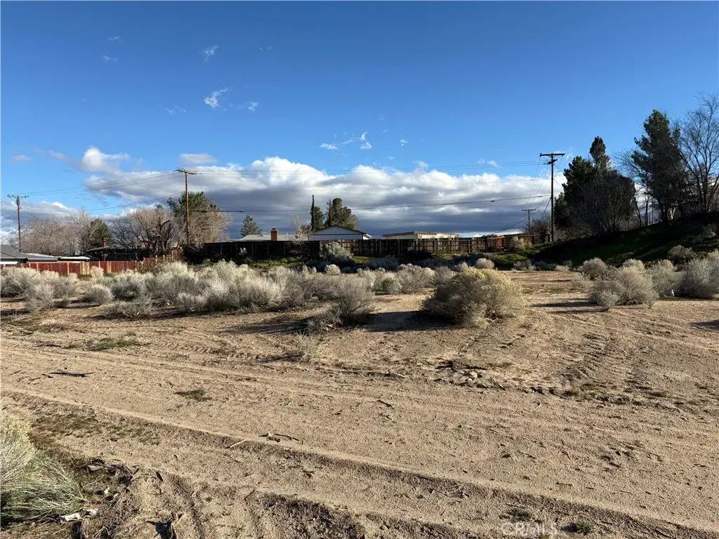 La Paz, Victorville