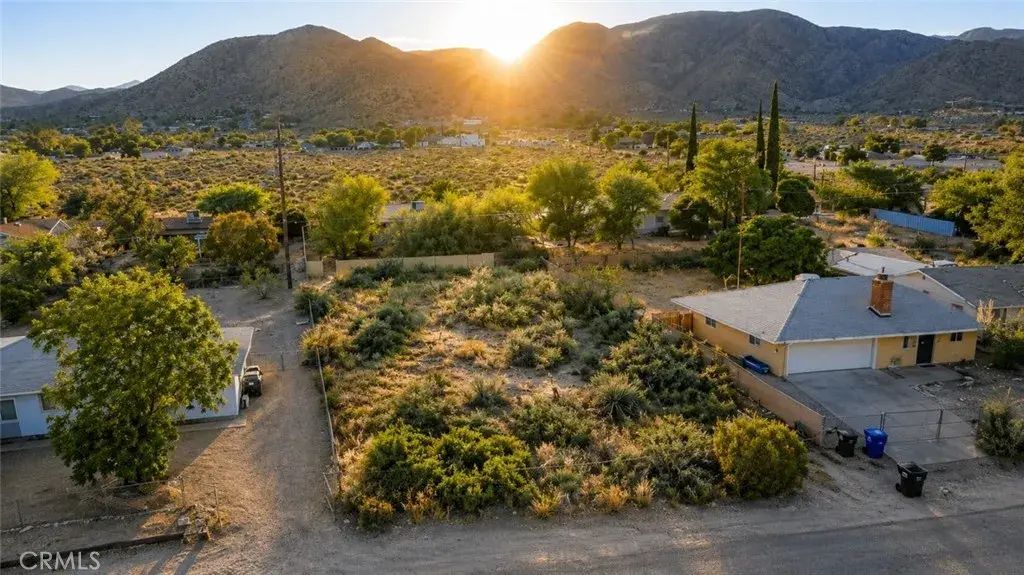 Knobb, Morongo Valley