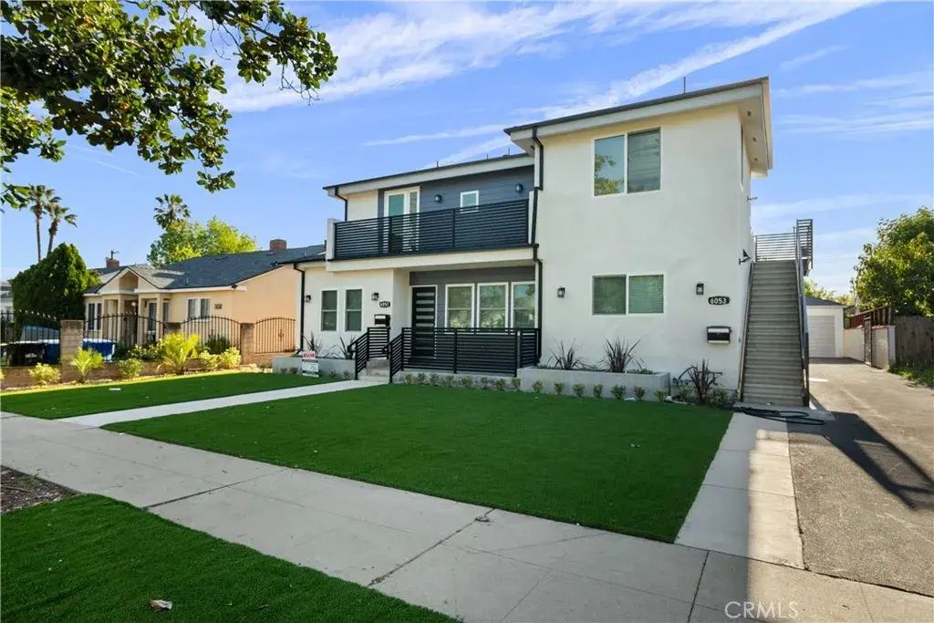 6051 Teesdale Avenue, Valley Glen
