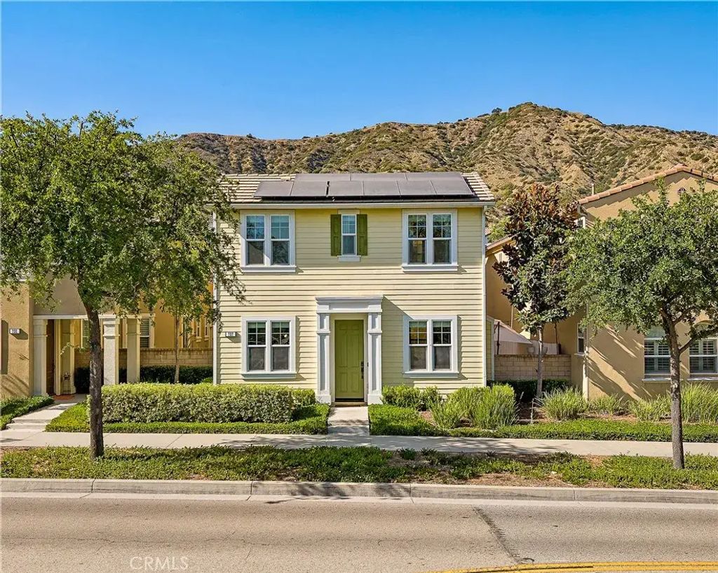 737 E Sierra Madre, Azusa