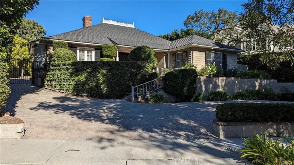 795 Fairfield Circle, Pasadena