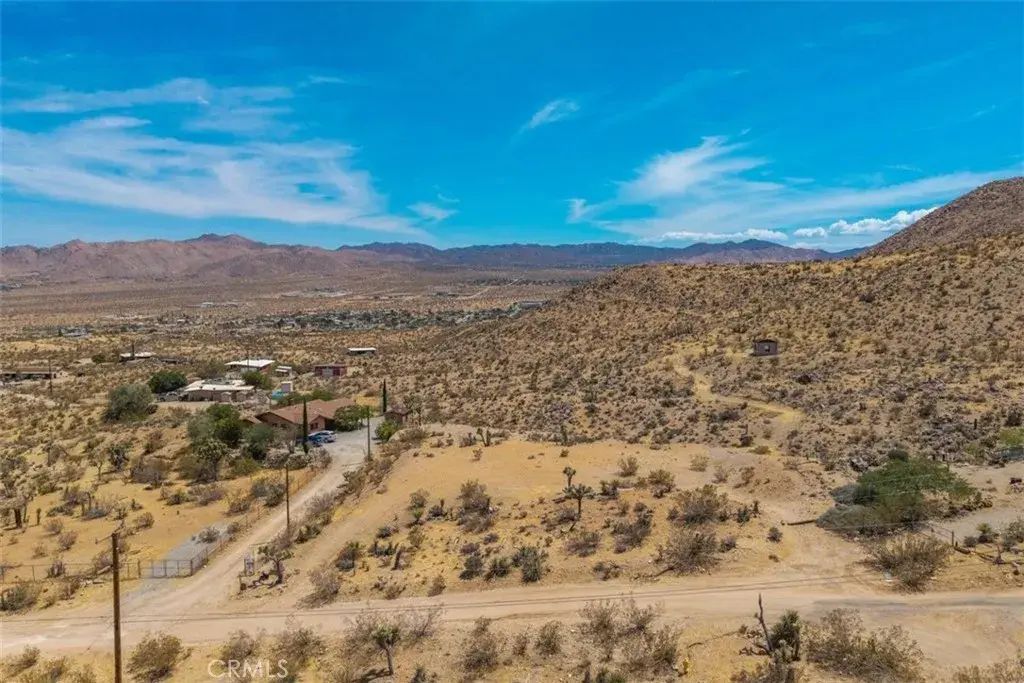 58701 Los Coyotes, Yucca Valley