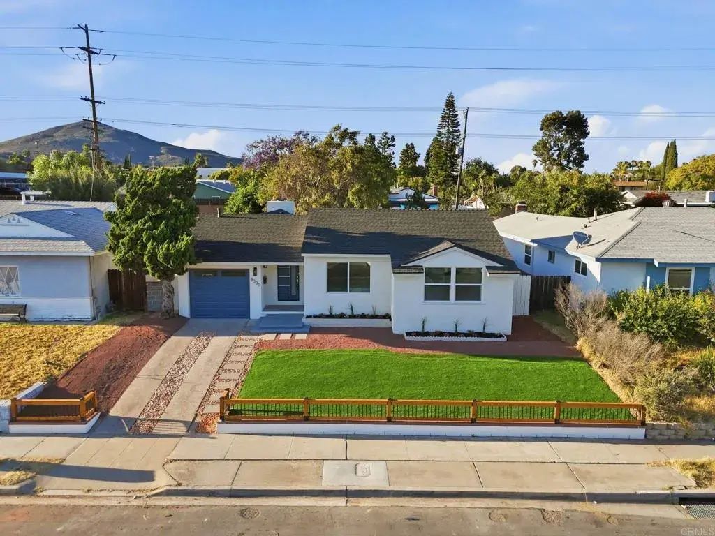 8330 Dallas Street, La Mesa