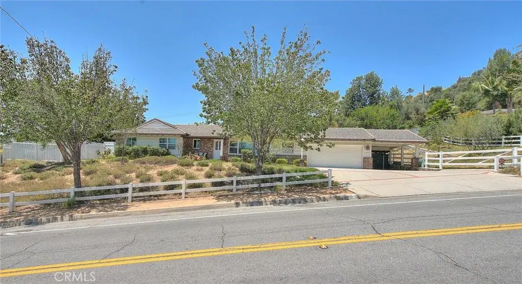 615 Mount Olive Dr, Bradbury