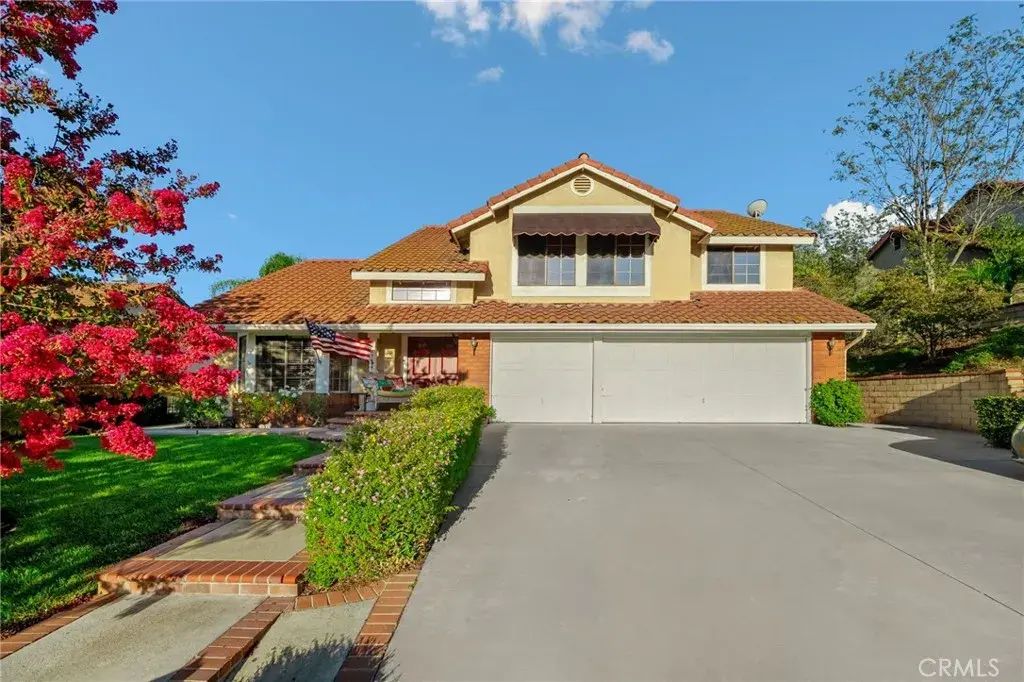 16584 Creekside, Riverside