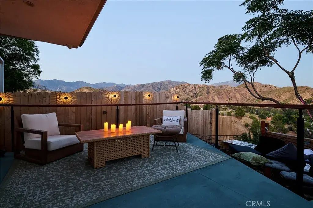 12000 Mountain View, Lakeview Terrace