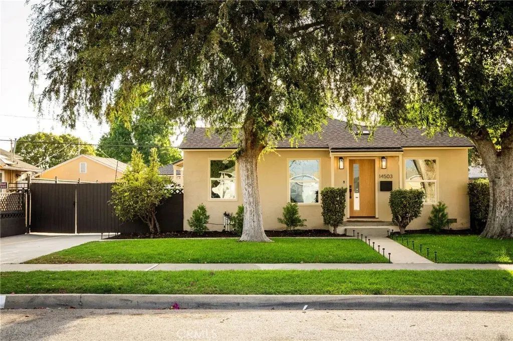 14503 Crossdale Avenue, Norwalk