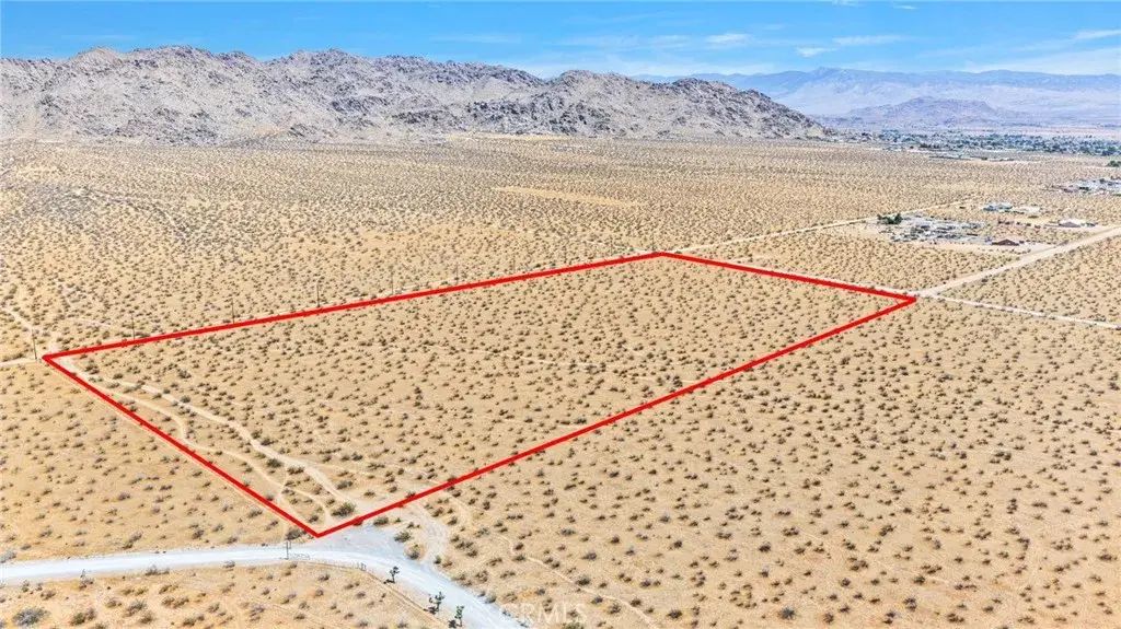1 Los Padres, Apple Valley