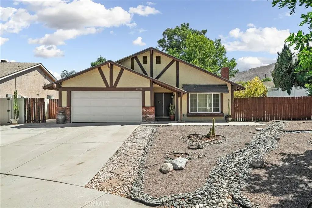22438 Raven Way, Grand Terrace