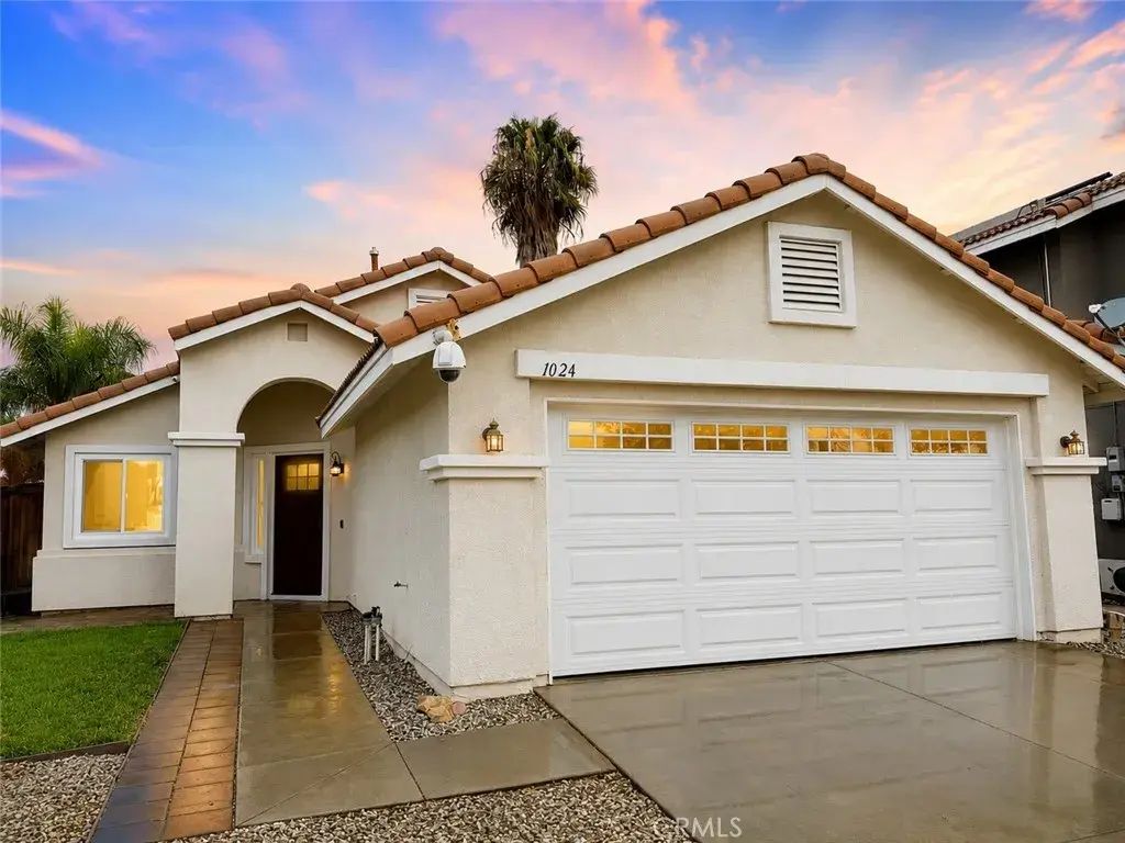 1024 Wilson, Perris