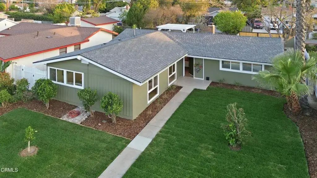 22718 Cantlay Street, Los Angeles