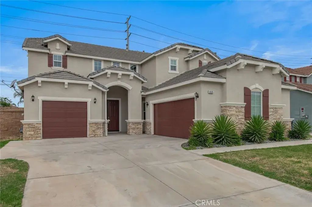 6535 Caxton, Eastvale