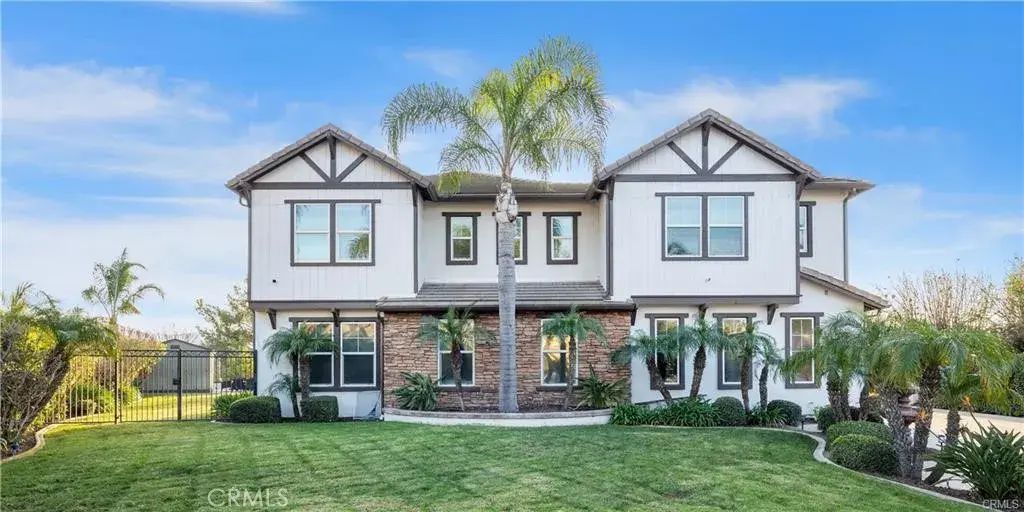 290 Cross Rail, Norco