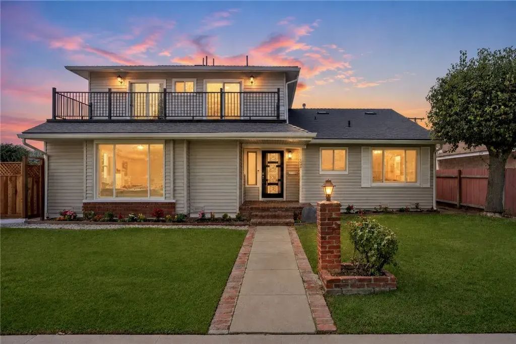 6848 E Los Santos, Long Beach