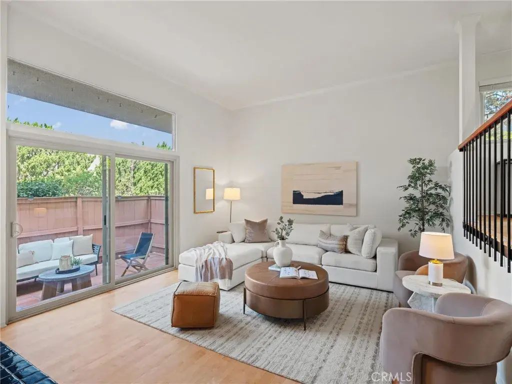 11260 Overland Avenue 19a, Culver City