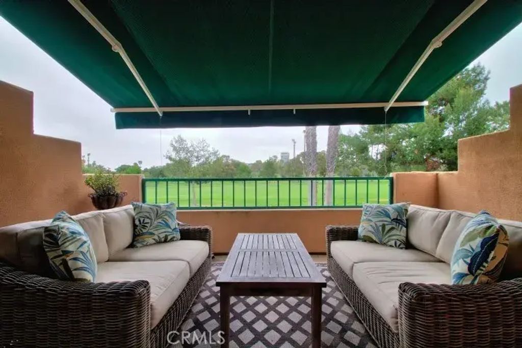 350 Villa Point, Newport Beach