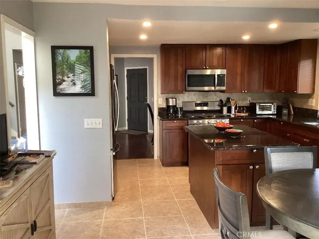 12568 Rideabout Court, RANCHO PENASQUITOS