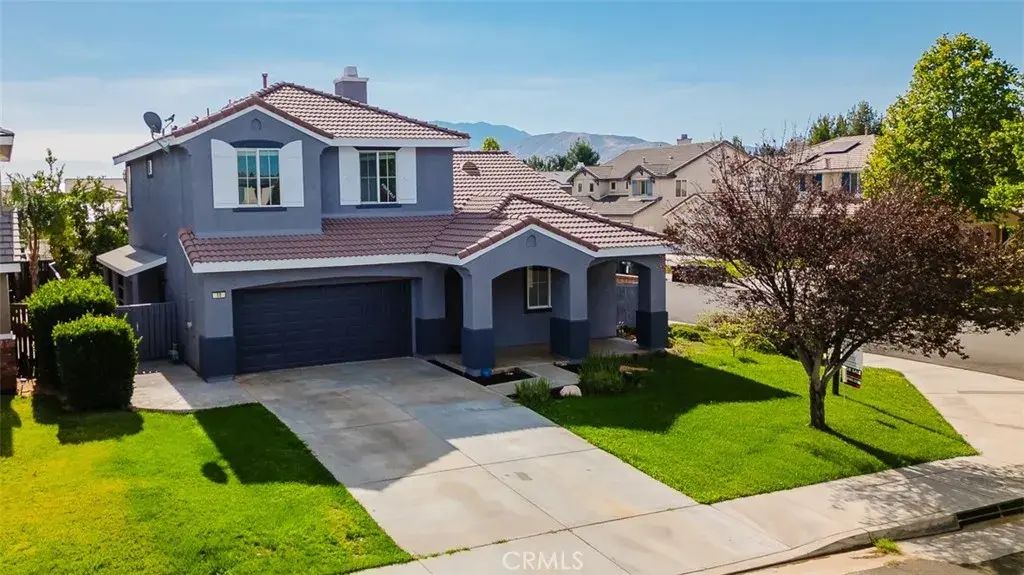 88 Ivory, Beaumont