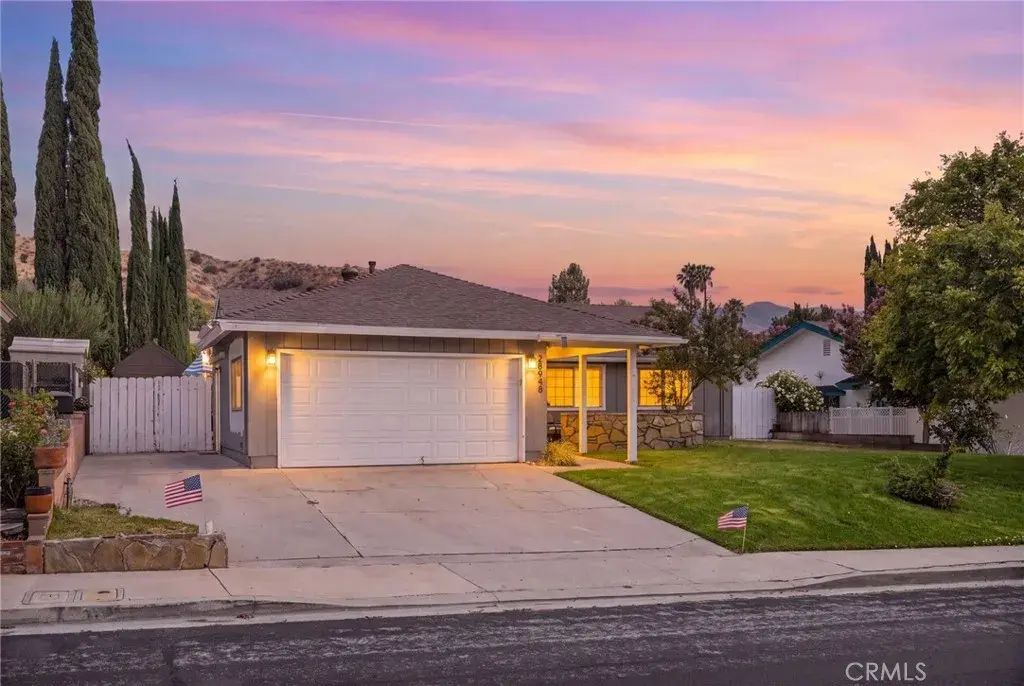 28948 Flowerpark Drive, Canyon Country