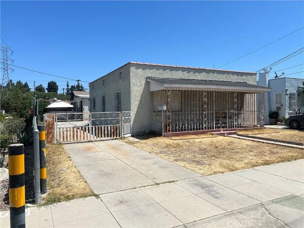 3453 California, Huntington Park