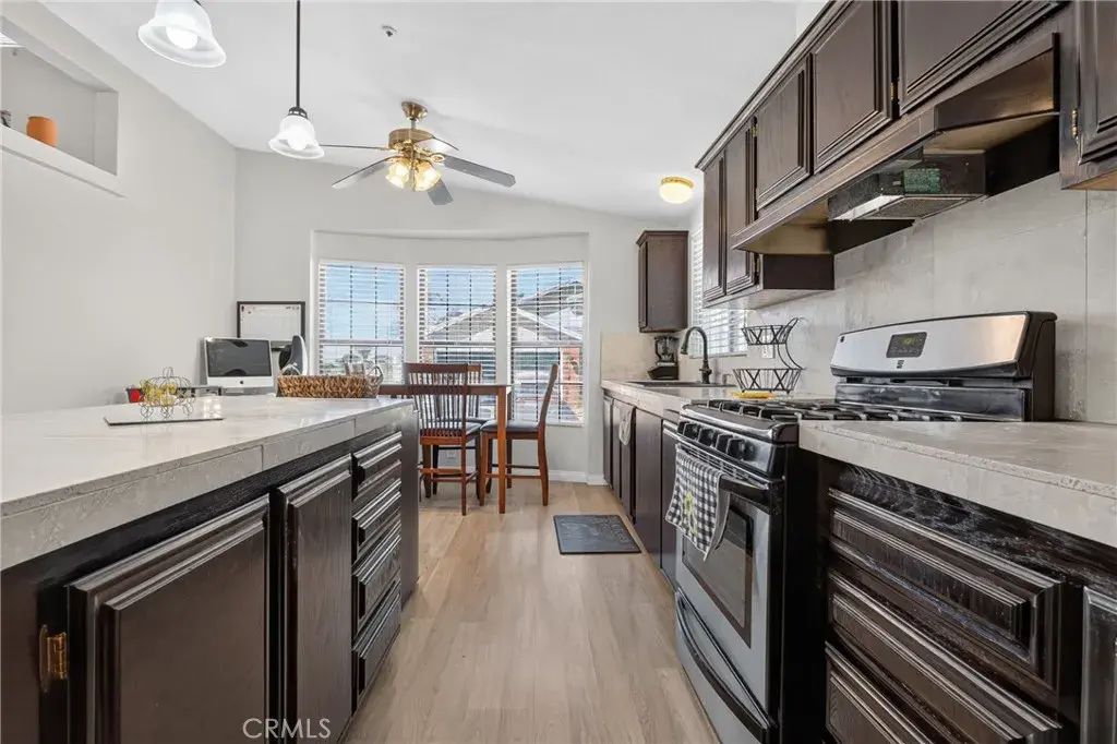 13691 Gavina 412, Sylmar