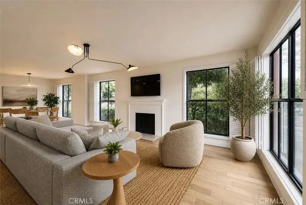 585 W Duarte 25, Arcadia