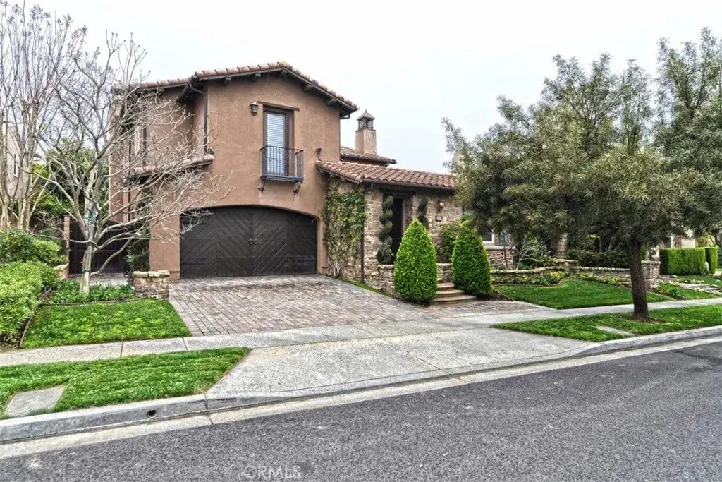 108 Ambiance, Irvine