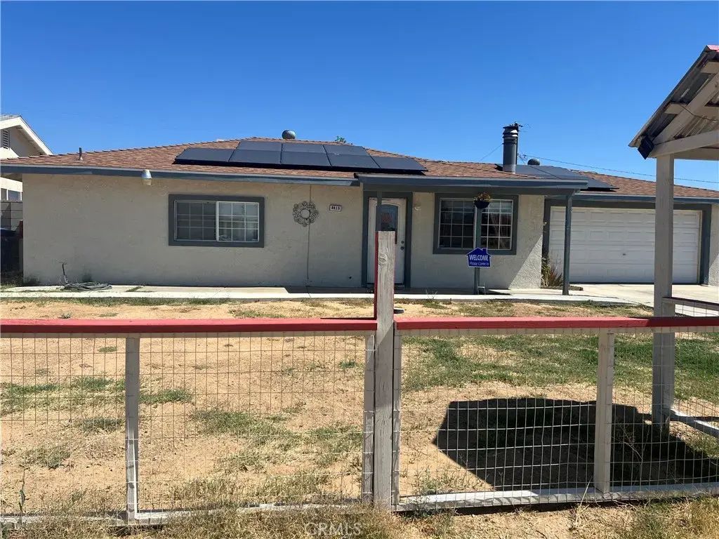 8413 Greenwood, California City