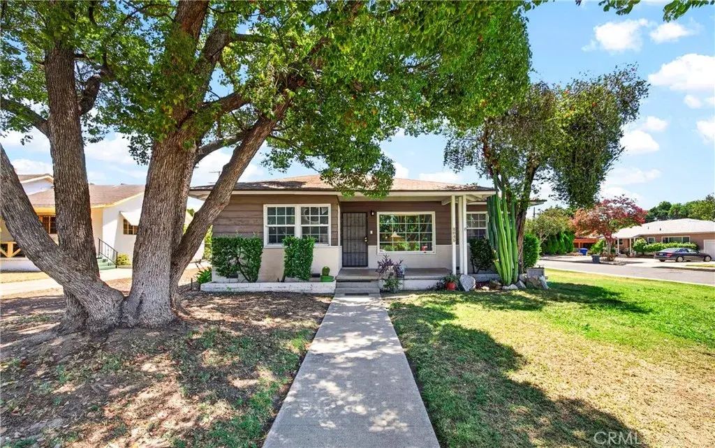 2045 Crestview Avenue, San Bernardino