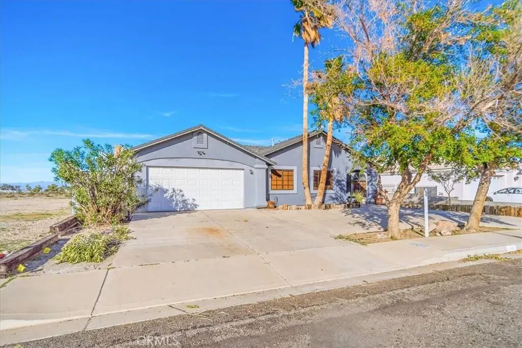 1348 Redwood, Needles