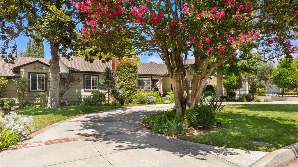 135 E Las Flores Ave, Arcadia