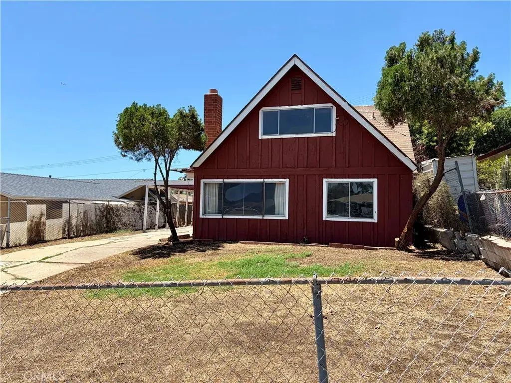 736 Sacramento, Spring Valley