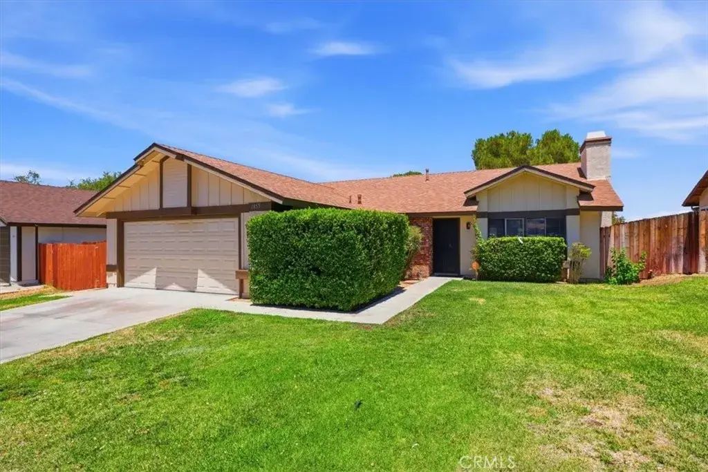 1855 E Avenue R2, Palmdale