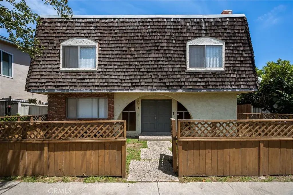 380 Temple Avenue, Long Beach