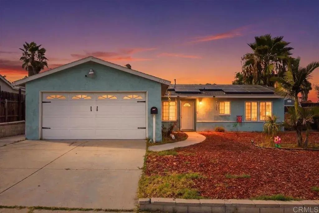 8840 Milburn Avenue, Spring Valley