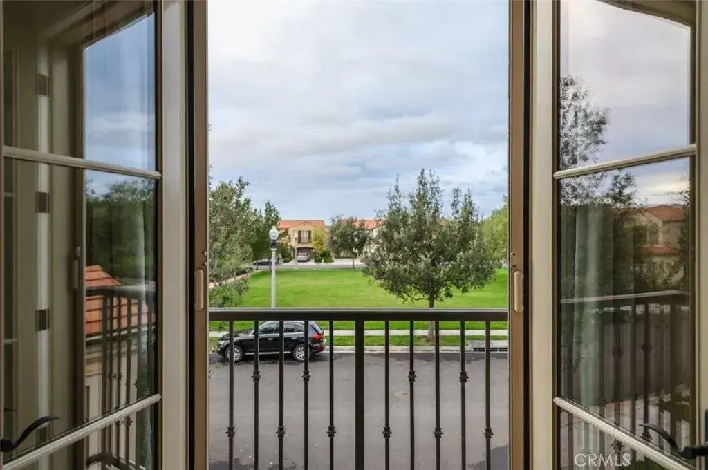 214 Shelbourne, Irvine