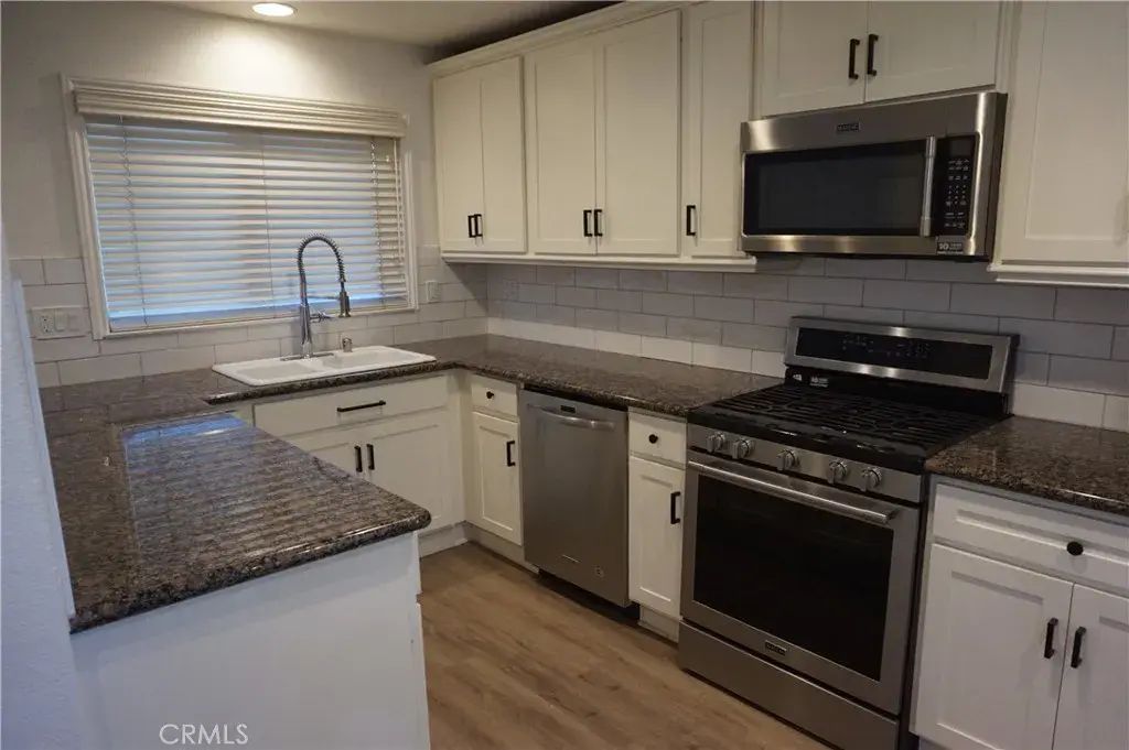 2423 Minuteman, Costa Mesa