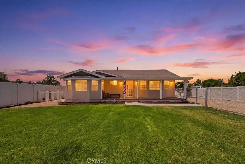 4028 Center, Norco