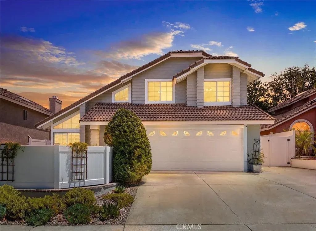 387 Glacier Circle, Corona