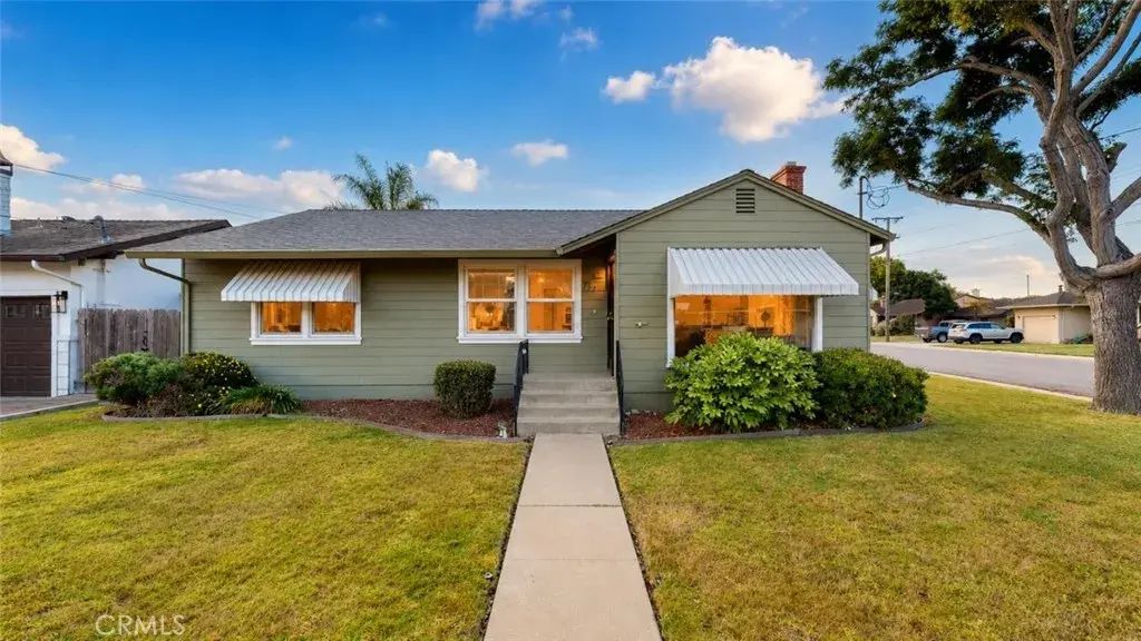 929 Capistrano, Salinas