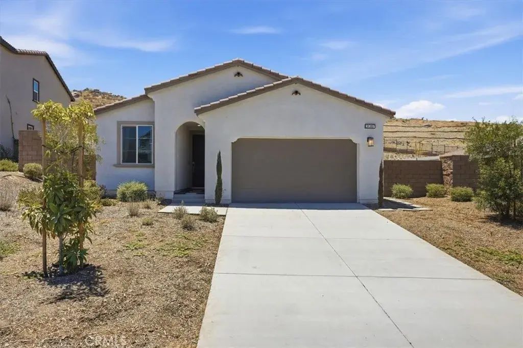 31387 Settlers, Winchester