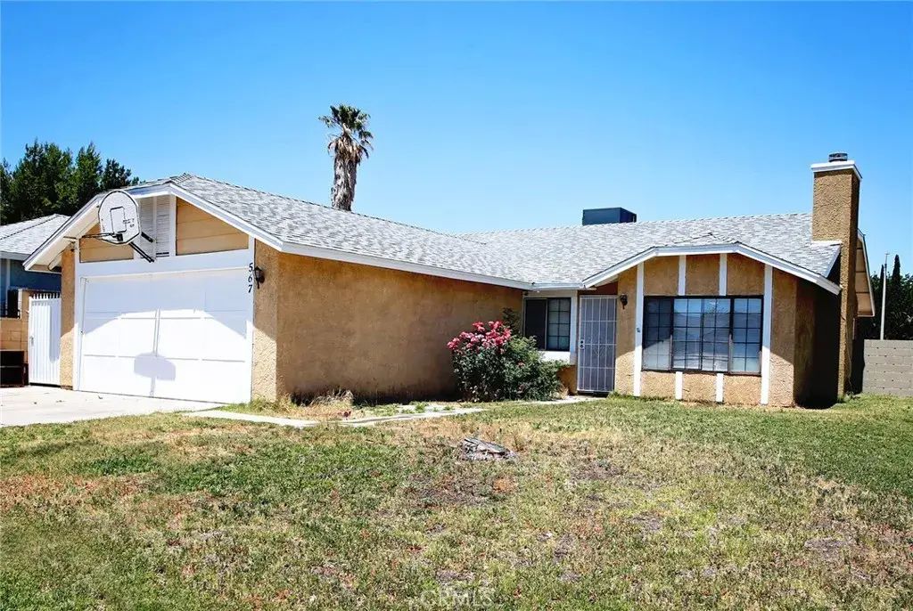 567 E Avenue J9, Lancaster