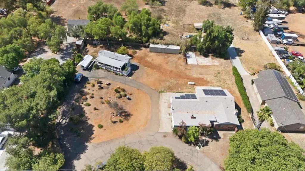 14037 Proctor Valley Rd, Jamul