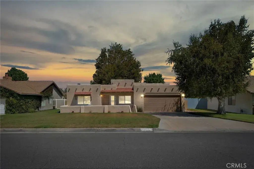 18440 Mountain Meadows Drive, Victorville